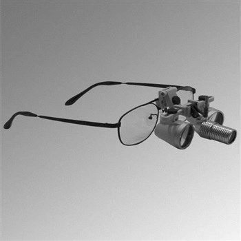 速迈HL8300头灯与SLE手术放大镜组合